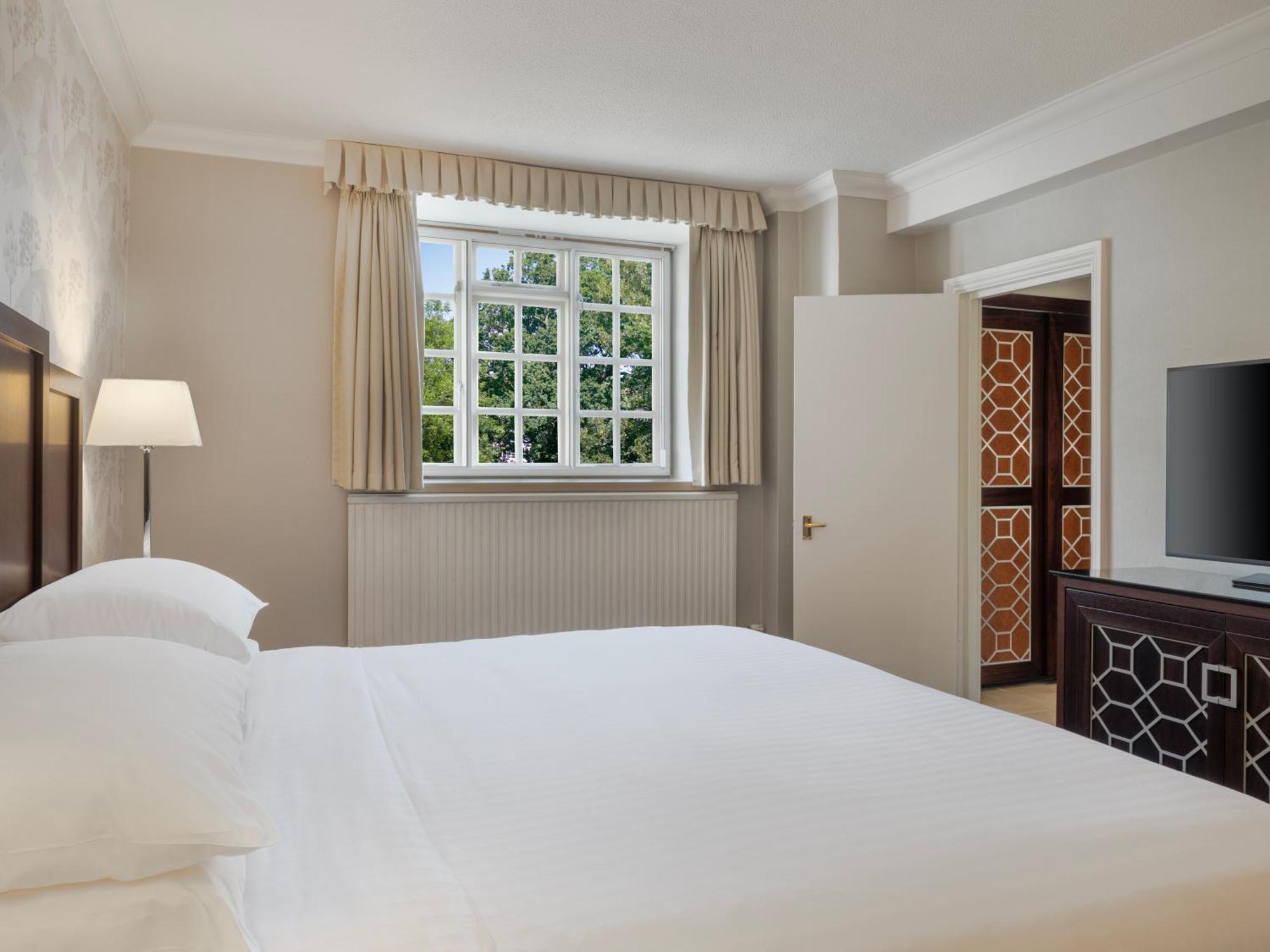 Delta Hotels By Marriott St Pierre Country Club Chepstow Ngoại thất bức ảnh
